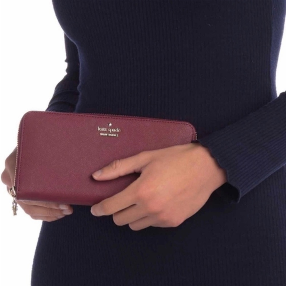 Like New! Kate Spade Cameron Street Lacey Saffiano Leather Wallet Deep Plum - Picture 2 of 10
